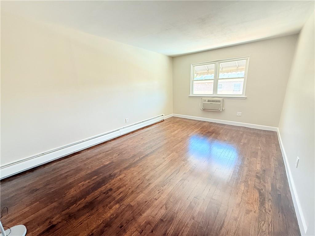 2731 Miles Avenue Throgs Neck Bronx NY 10465