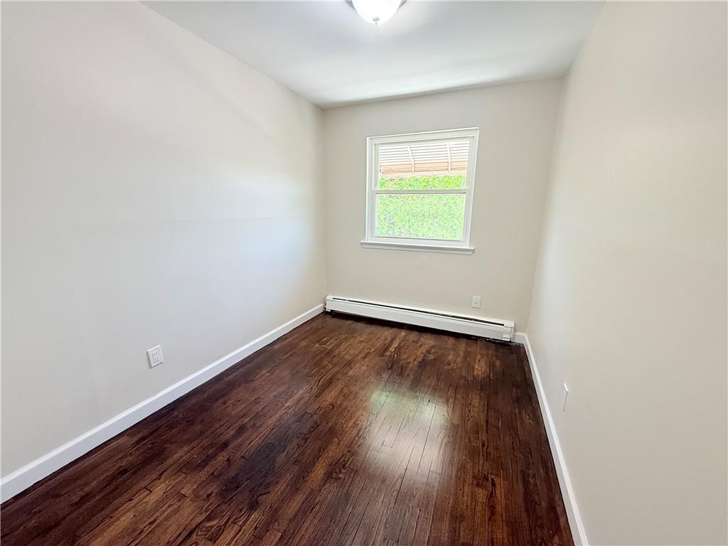 2731 Miles Avenue Throgs Neck Bronx NY 10465