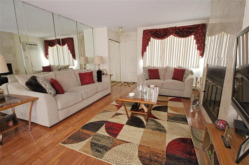 26 Blyth Place Richmond Town Staten Island NY 10306