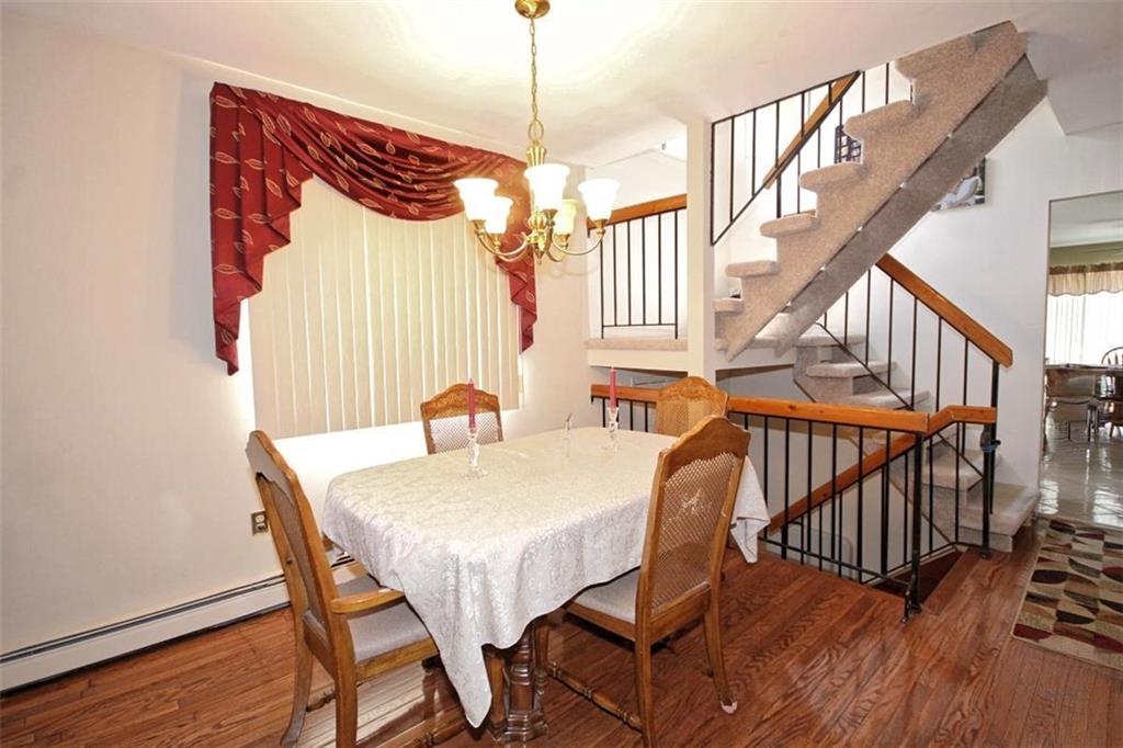 26 Blyth Place Richmond Town Staten Island NY 10306