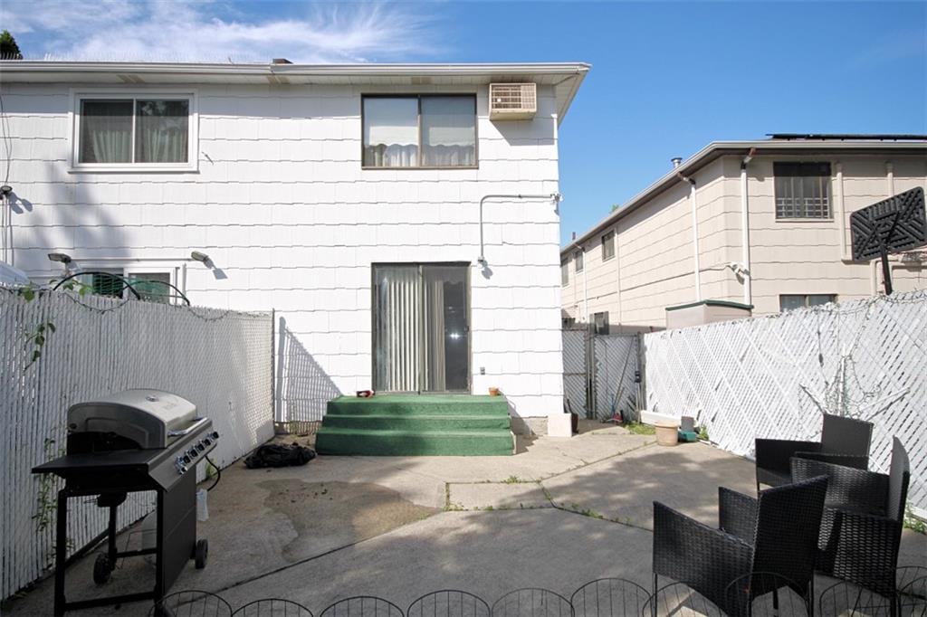 26 Blyth Place Richmond Town Staten Island NY 10306