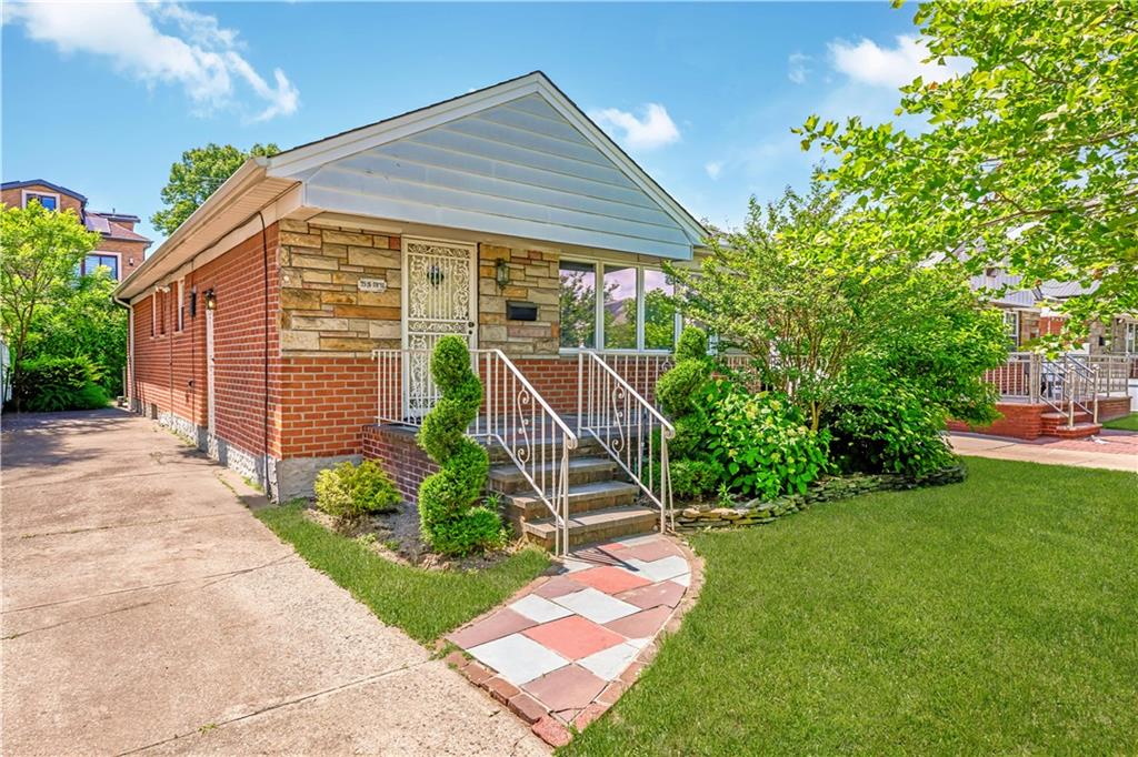7326 171st Street Hillcrest Fresh Meadows NY 11366