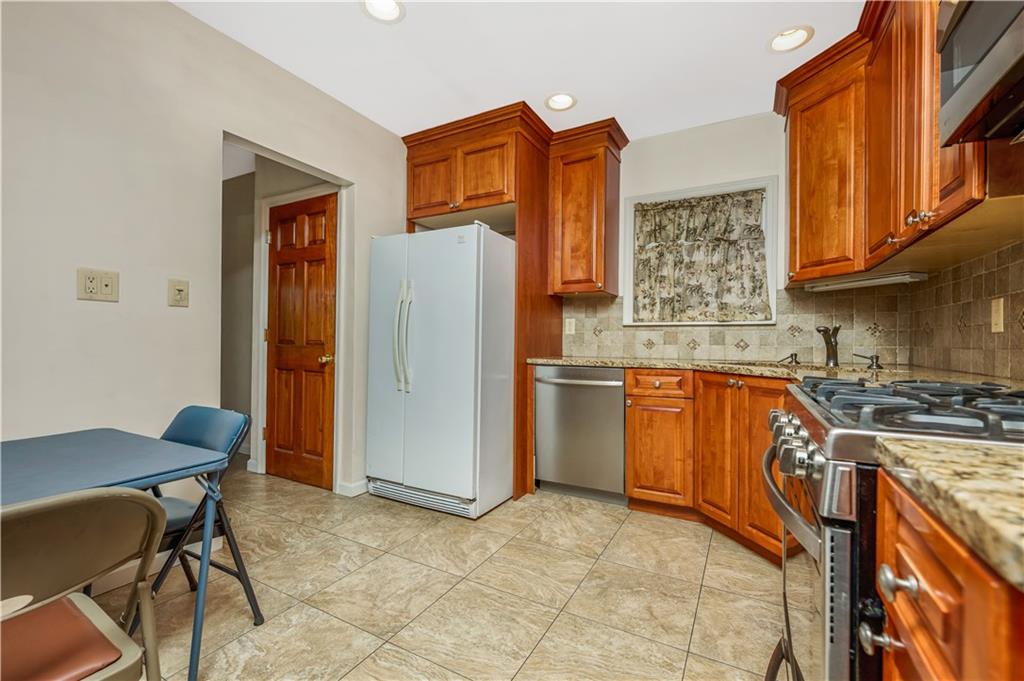 7326 171st Street Hillcrest Fresh Meadows NY 11366