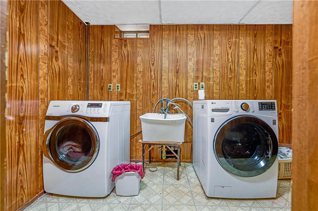 7326 171st Street Hillcrest Fresh Meadows NY 11366