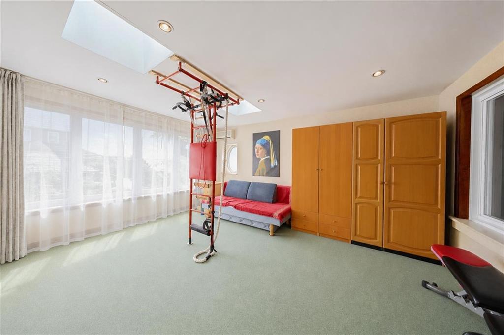 1575 85th Street Dyker Heights Brooklyn NY 11228
