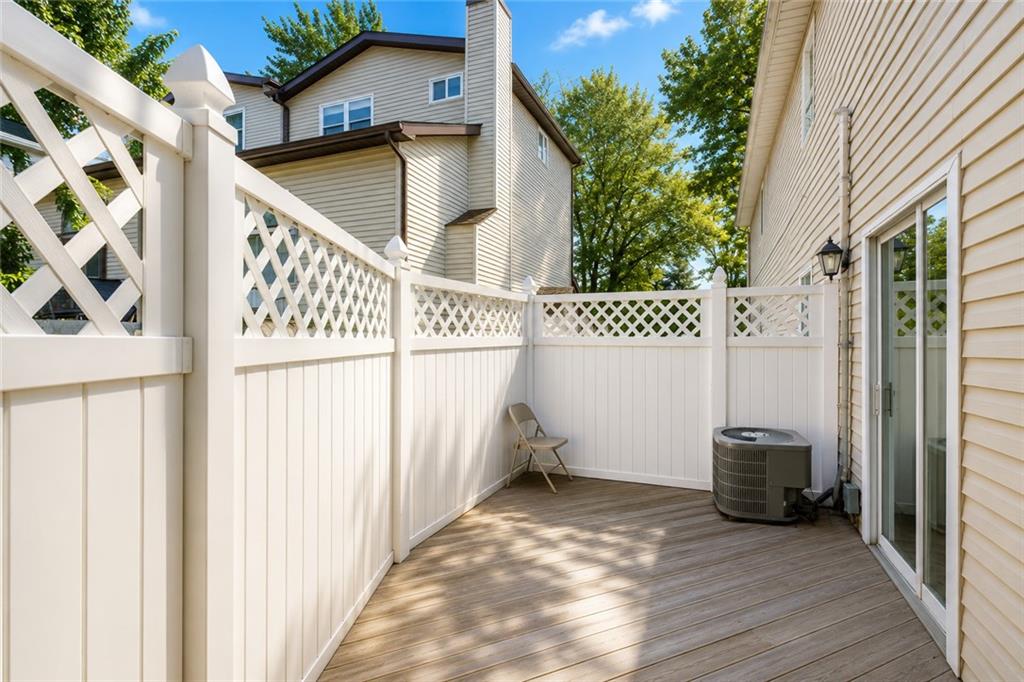 12 Lexington Lane Great Kills Staten Island NY 10308-1561