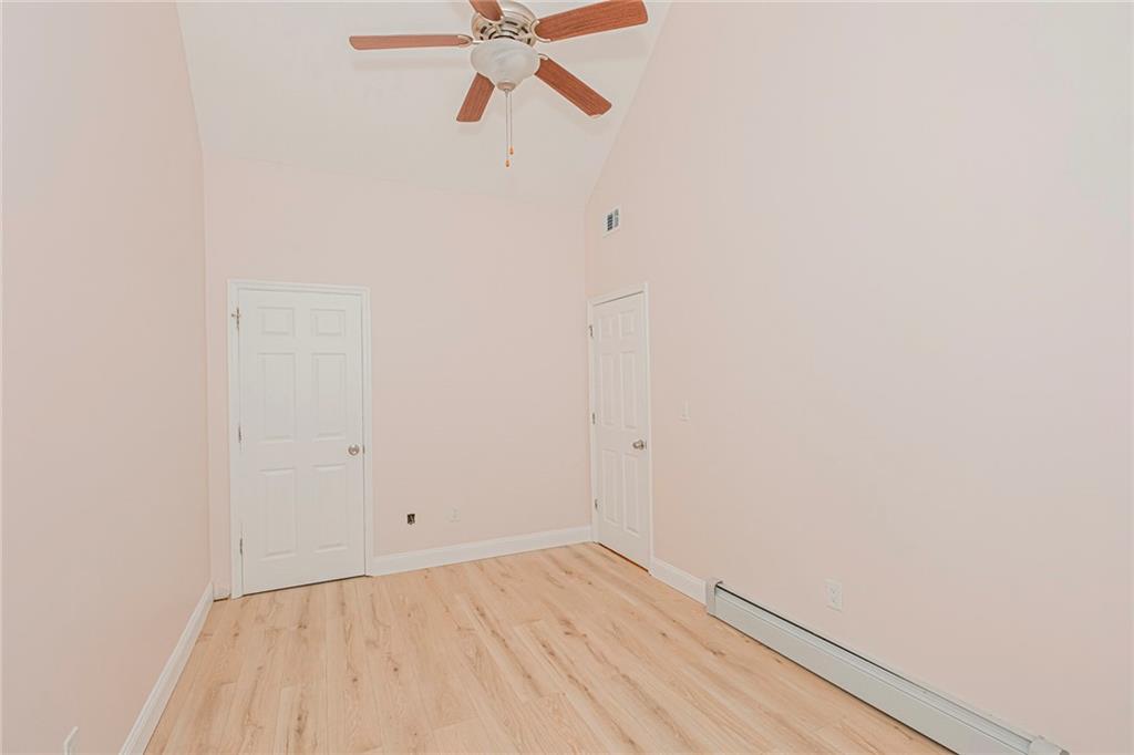 12 Lexington Lane Great Kills Staten Island NY 10308-1561