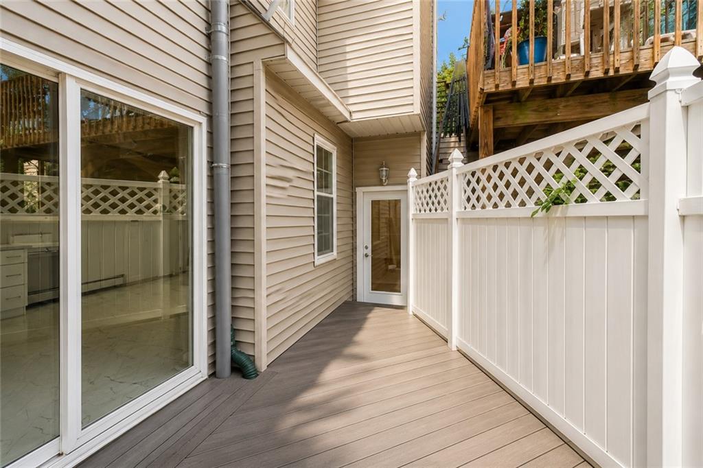 12 Lexington Lane Great Kills Staten Island NY 10308-1561