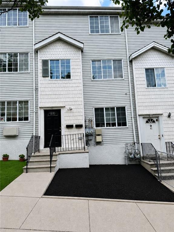 43 Benziger Avenue St. George Staten Island NY 10301