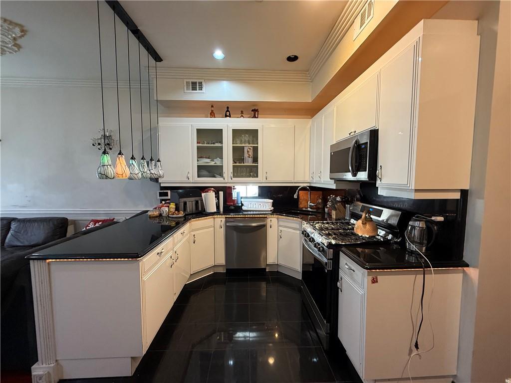 1408 Avenue N Midwood Brooklyn NY 11230