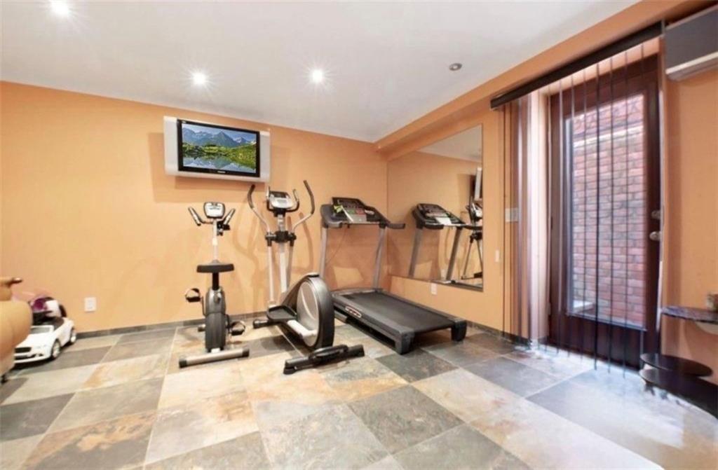 2674 East 29th Street Sheepshead Bay Brooklyn NY 11235