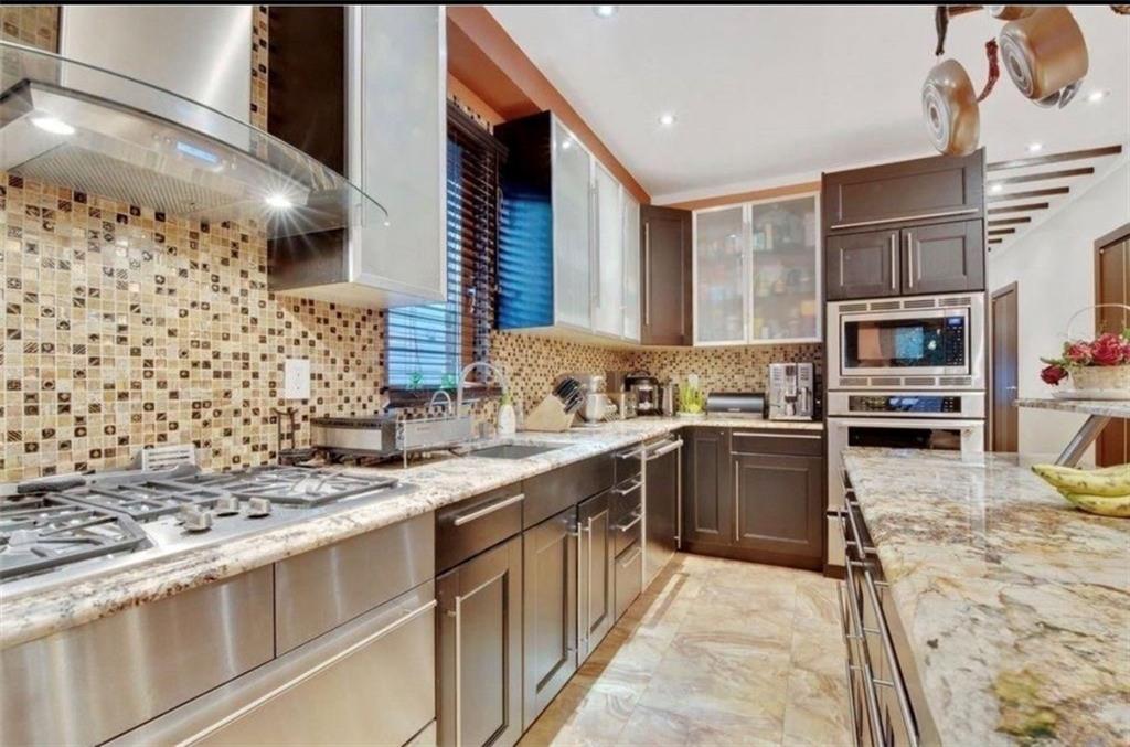 2674 East 29th Street Sheepshead Bay Brooklyn NY 11235