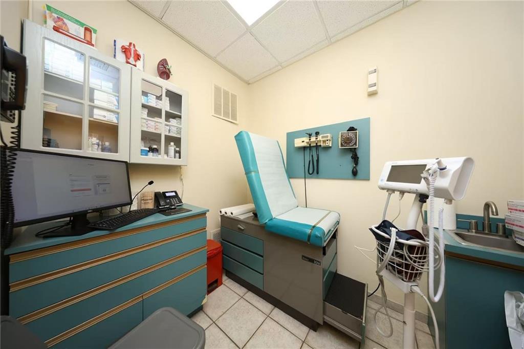 7515 13th Avenue Dyker Heights Brooklyn NY 11220