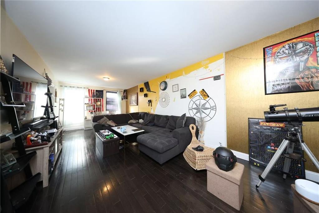 7515 13th Avenue Dyker Heights Brooklyn NY 11220