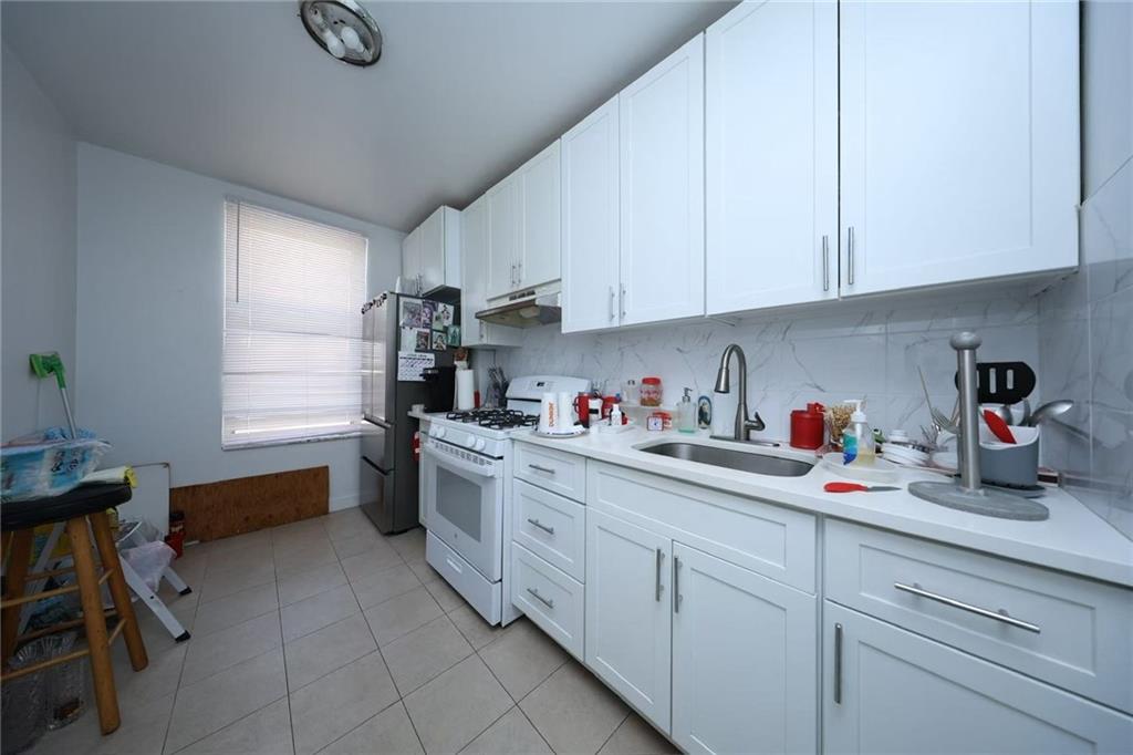 7515 13th Avenue Dyker Heights Brooklyn NY 11220