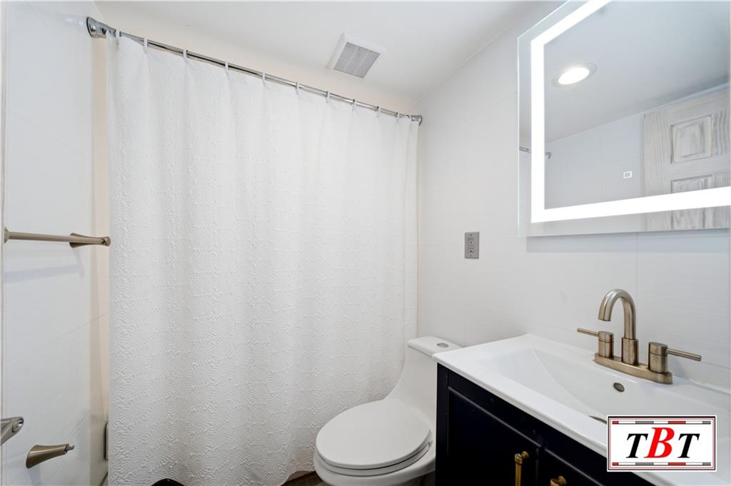 3107 Avenue J Midwood Brooklyn NY 11210