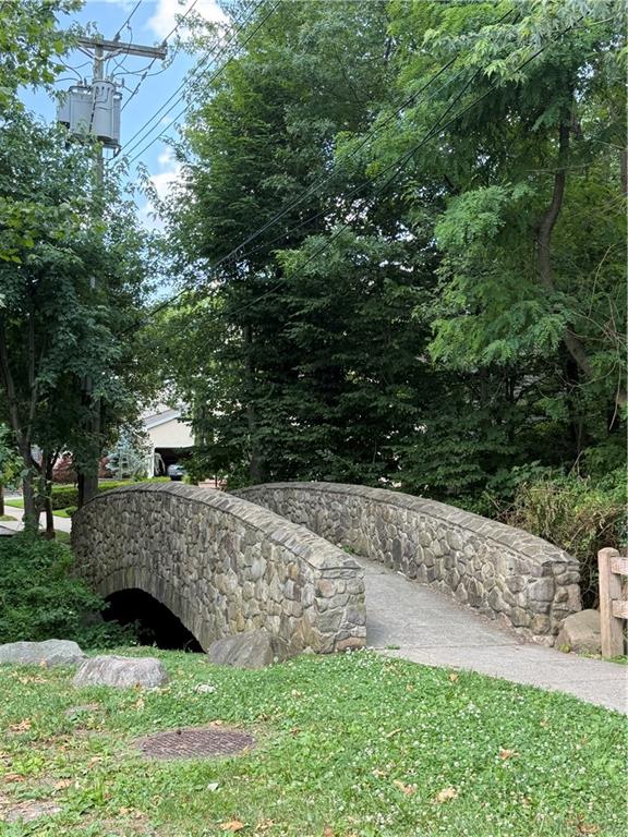 428 Lenevar Avenue Prince's Bay Staten Island NY 10309
