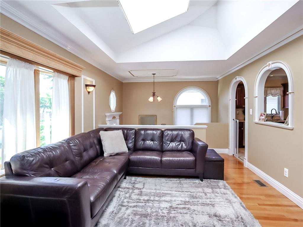 428 Lenevar Avenue Prince's Bay Staten Island NY 10309