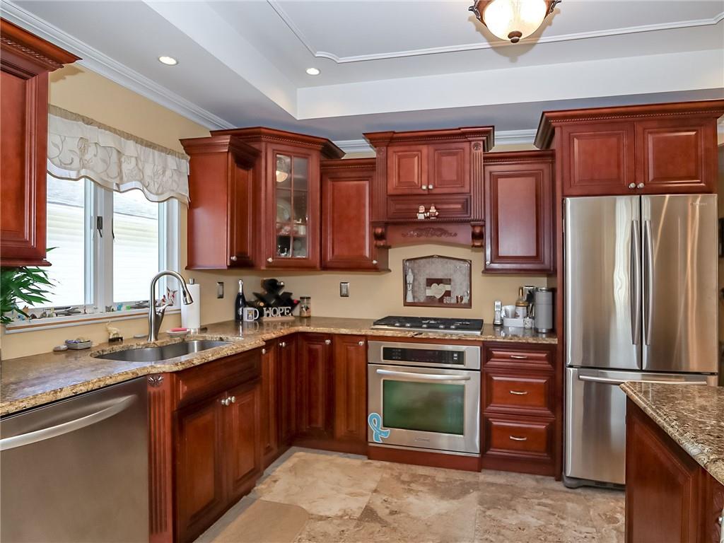 428 Lenevar Avenue Prince's Bay Staten Island NY 10309