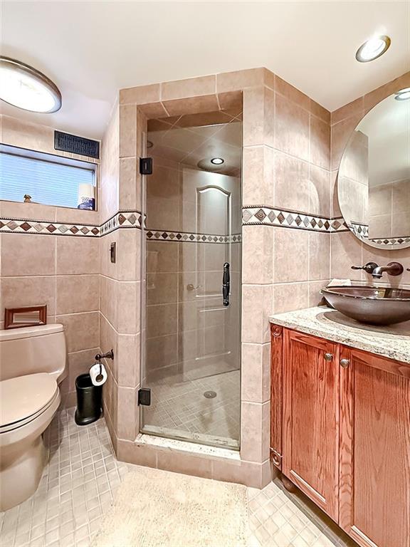 428 Lenevar Avenue Prince's Bay Staten Island NY 10309