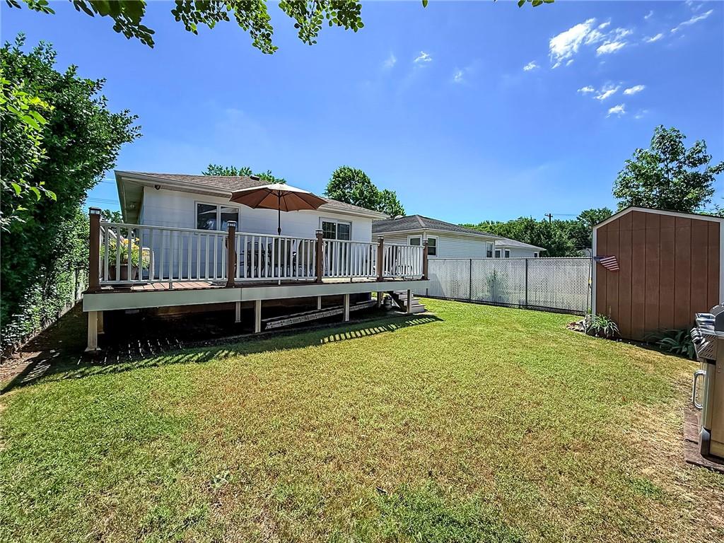 428 Lenevar Avenue Prince's Bay Staten Island NY 10309