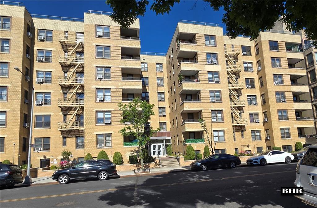 150 West End Avenue Manhattan Beach Brooklyn NY 11235