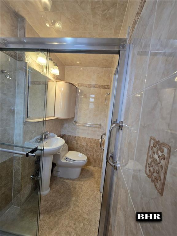 150 West End Avenue Manhattan Beach Brooklyn NY 11235