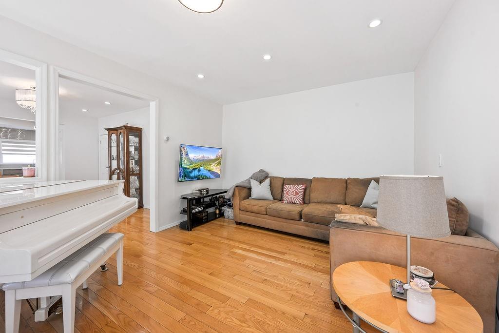 1570 West 4th Street Bensonhurst Brooklyn NY 11204