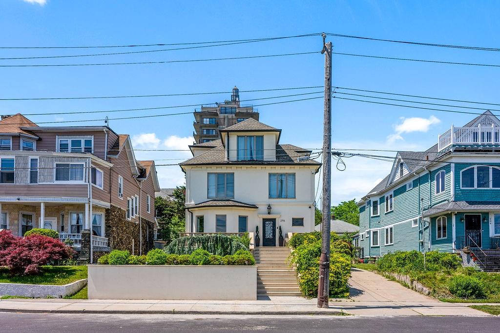 296 Edgewater Street Rosebank Staten Island NY 10305