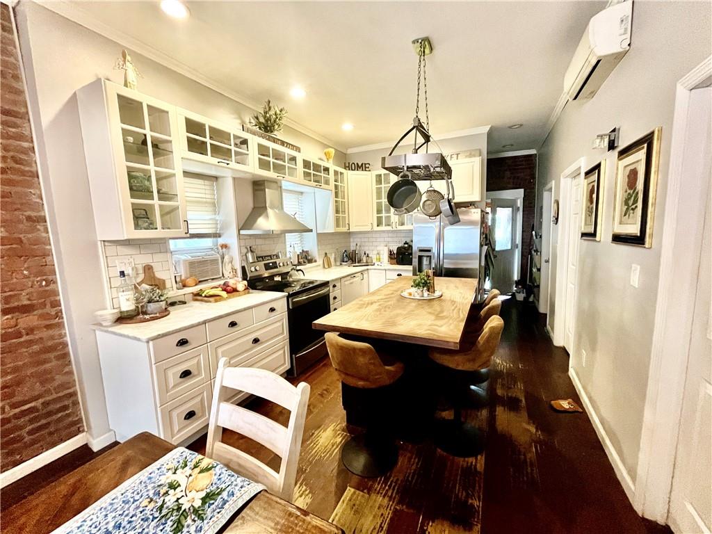 143 Milton Avenue New Dorp Staten Island NY 10306