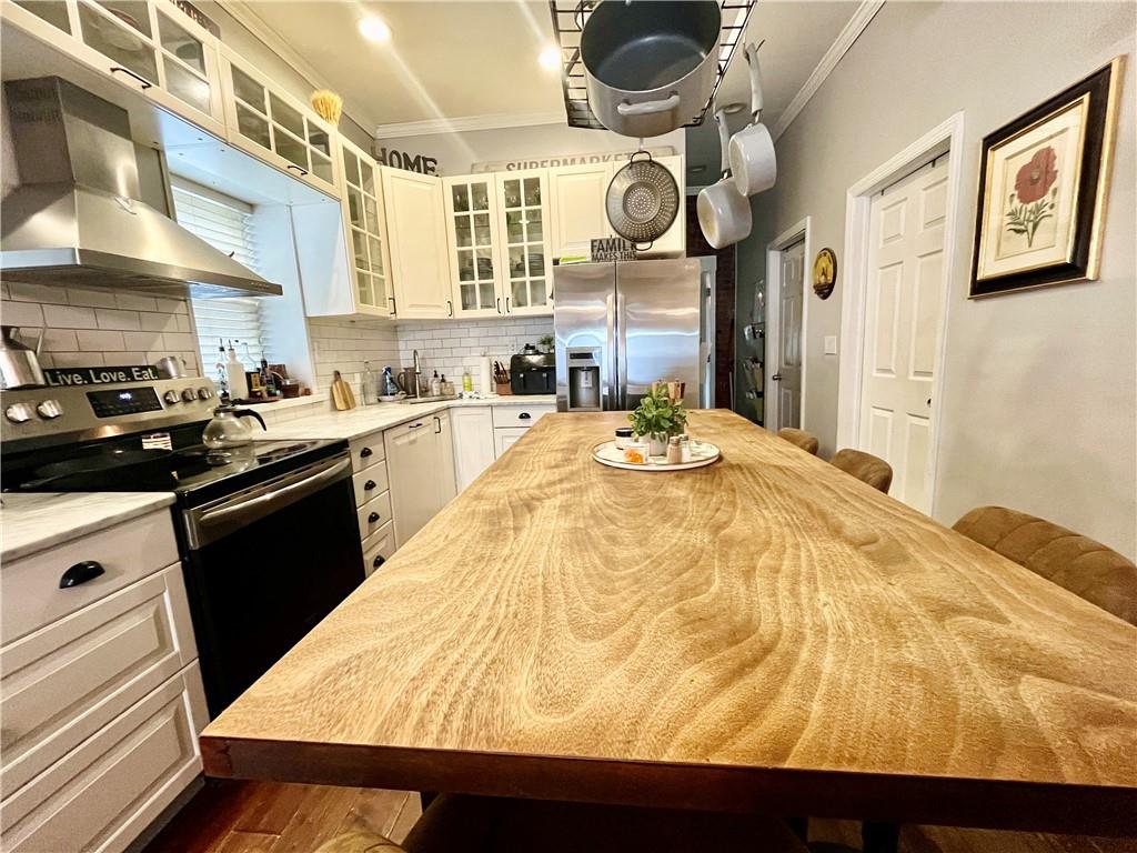 143 Milton Avenue New Dorp Staten Island NY 10306