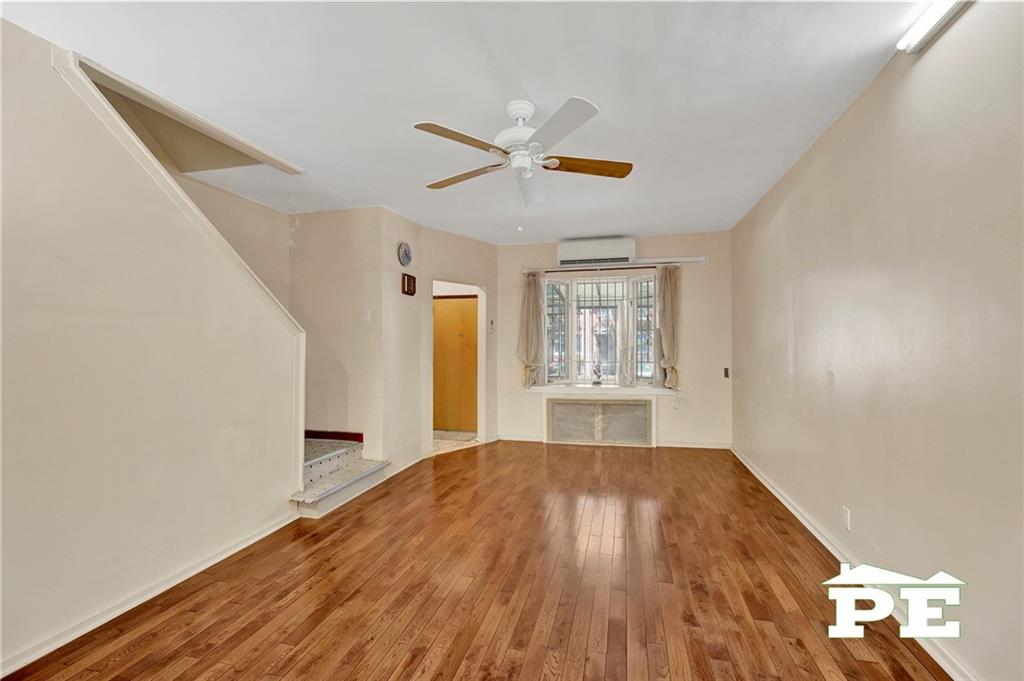 2071 East 29th Street Sheepshead Bay Brooklyn NY 11229