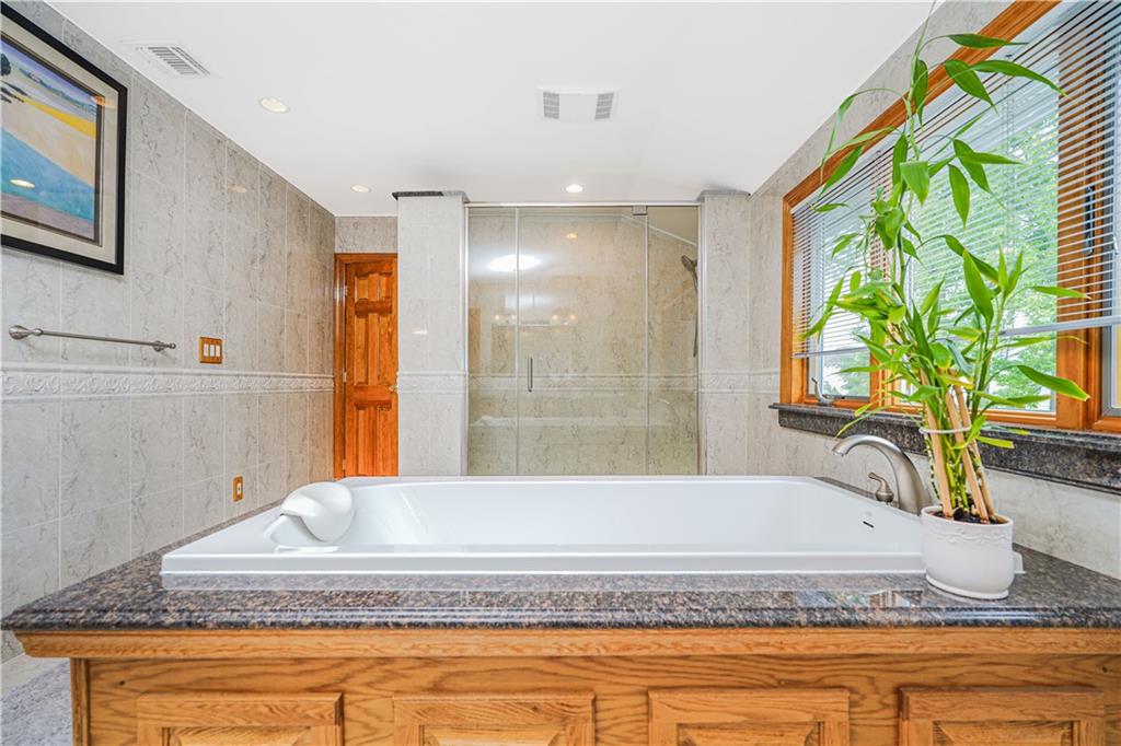 163 Bennett Avenue Annadale Staten Island NY 10312
