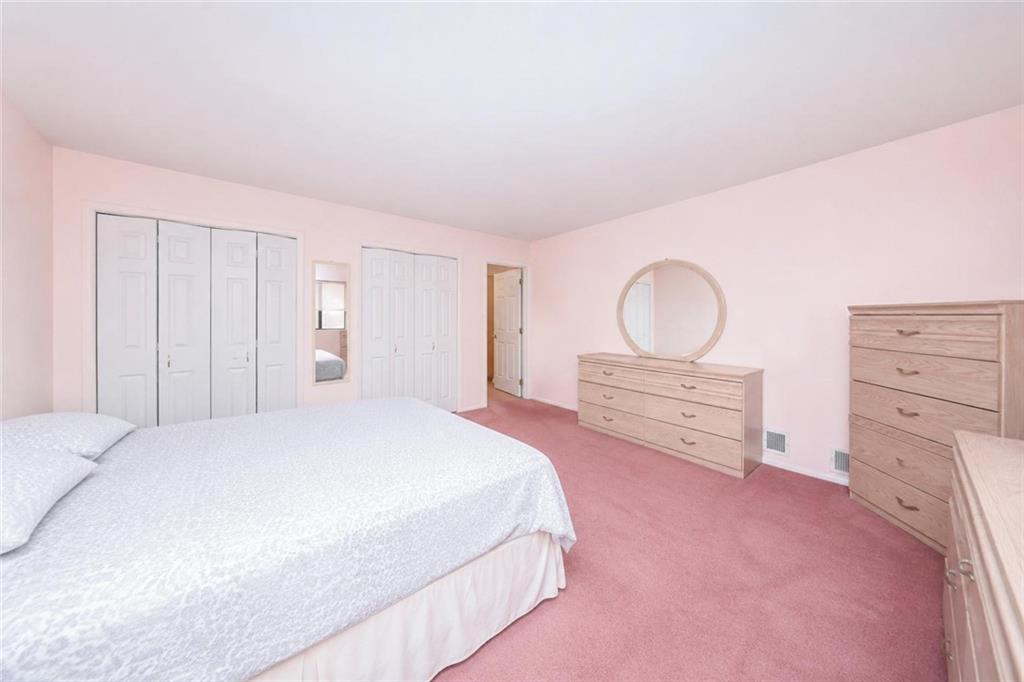 3 Carlyle Green Huguenot Staten Island NY 10312