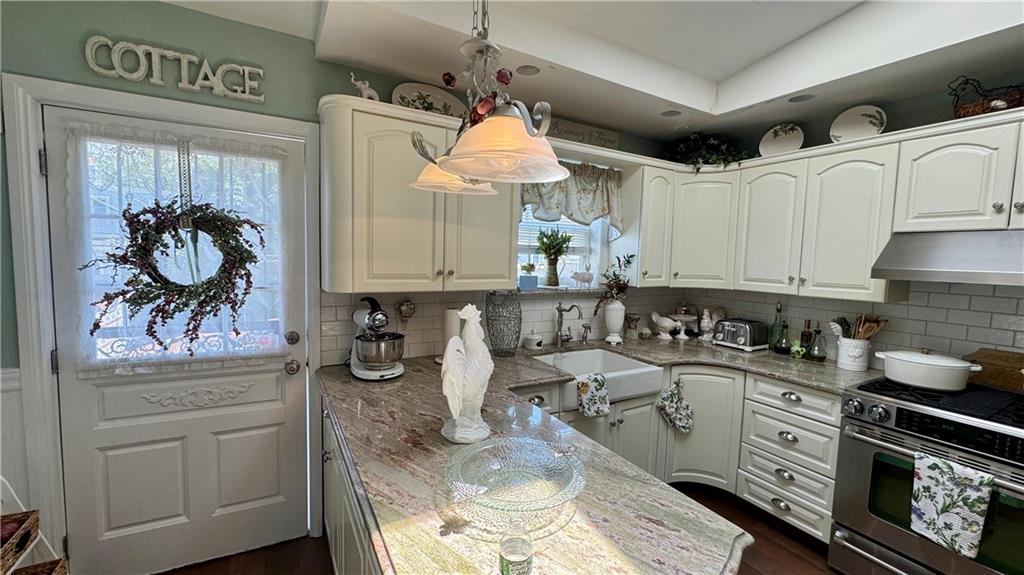 1051 82nd Street Dyker Heights Brooklyn NY 11228