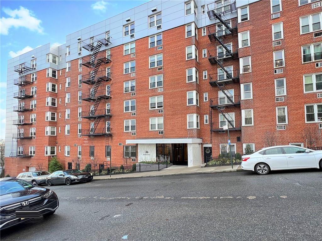 36 Hamilton Avenue St. George Staten Island NY 10301