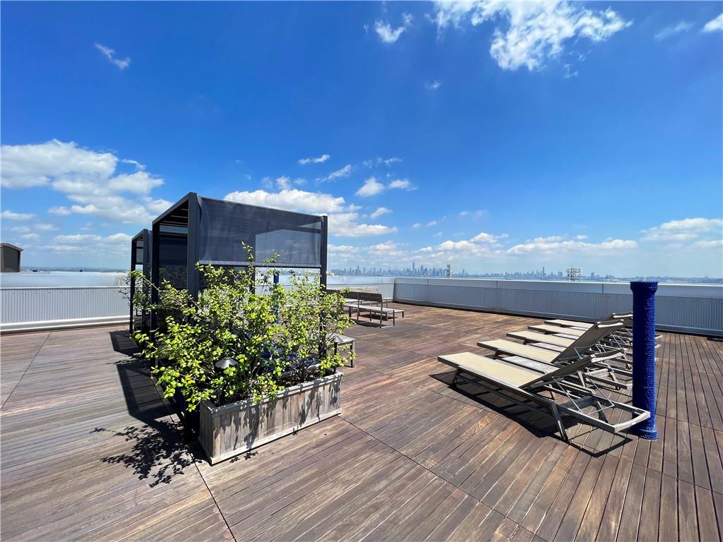 36 Hamilton Avenue St. George Staten Island NY 10301
