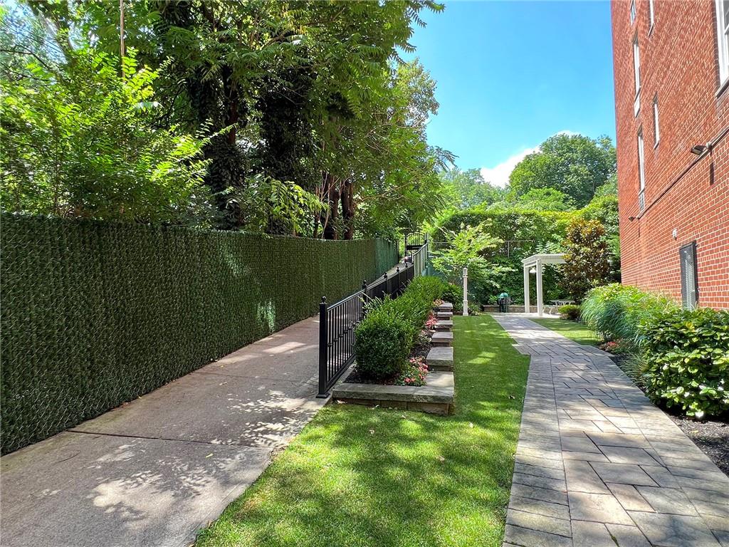 36 Hamilton Avenue St. George Staten Island NY 10301