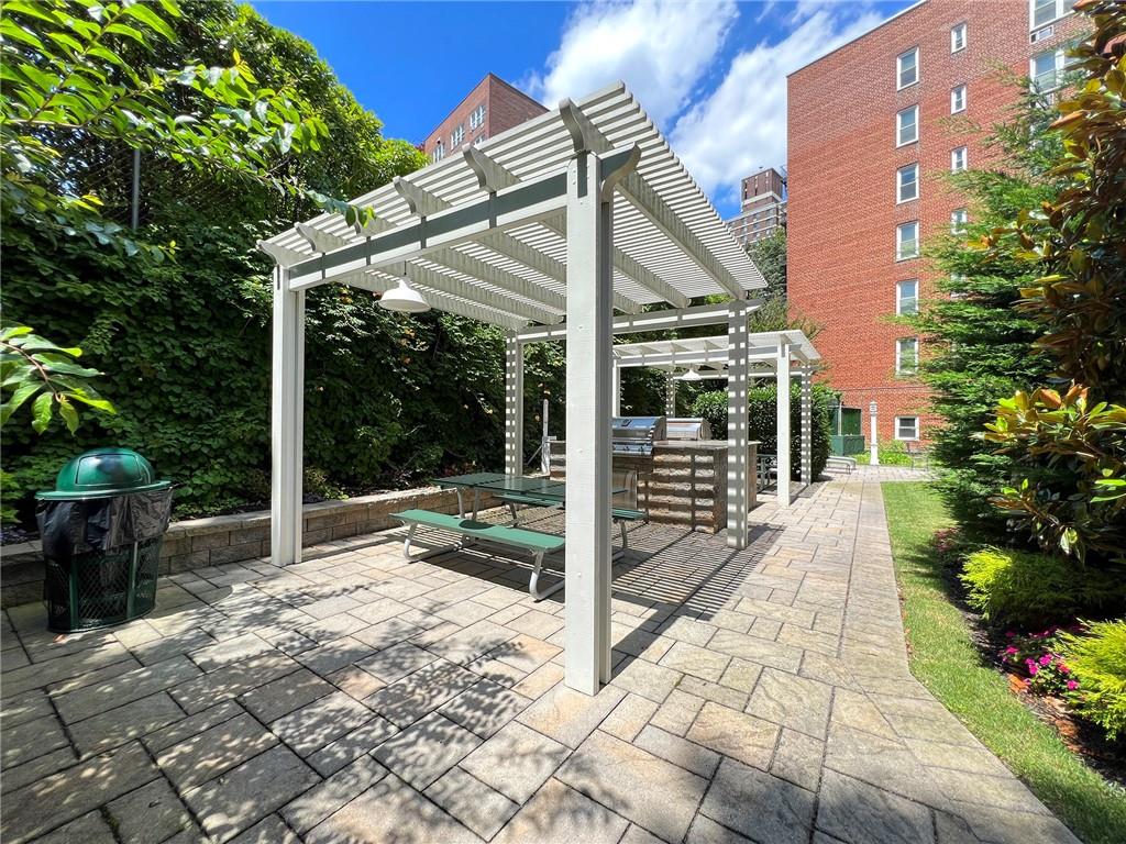 36 Hamilton Avenue St. George Staten Island NY 10301
