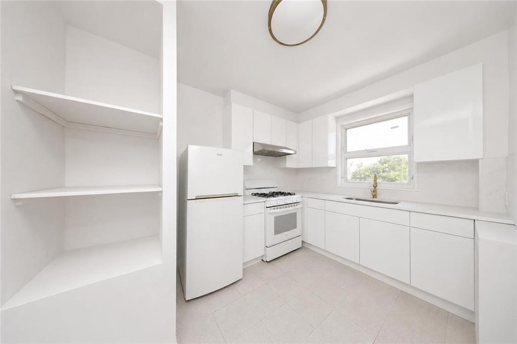 1344 Bay Ridge Parkway Dyker Heights Brooklyn NY 11228