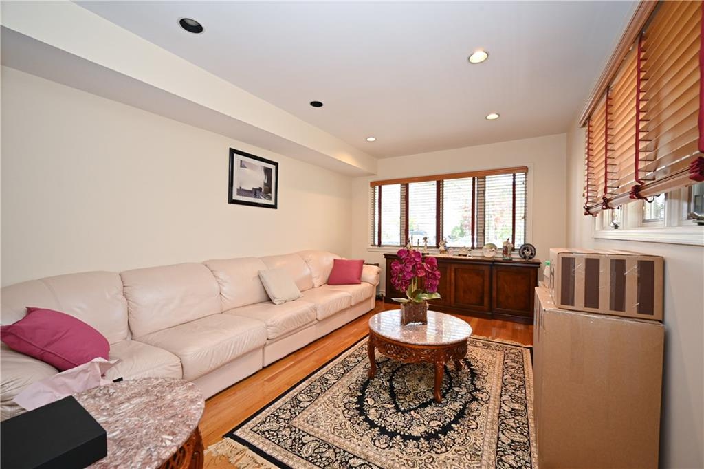 28 Montana Place Mill Basin Brooklyn NY 11234