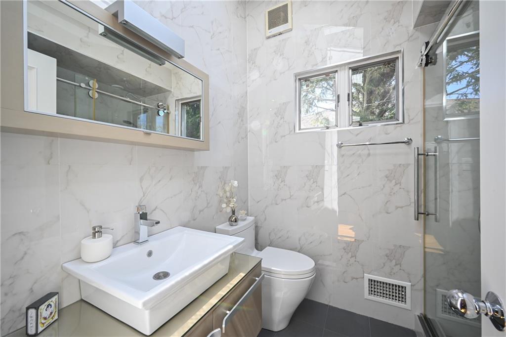 28 Montana Place Mill Basin Brooklyn NY 11234