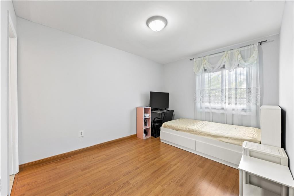 624 Ilyssa Way Arden Heights Staten Island NY 10312