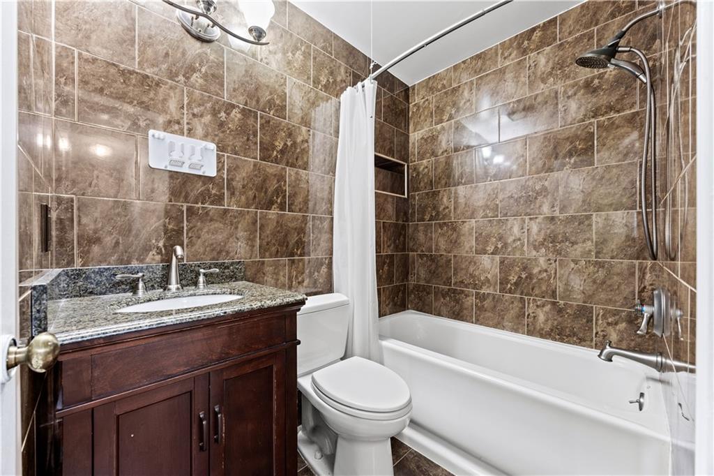 624 Ilyssa Way Arden Heights Staten Island NY 10312
