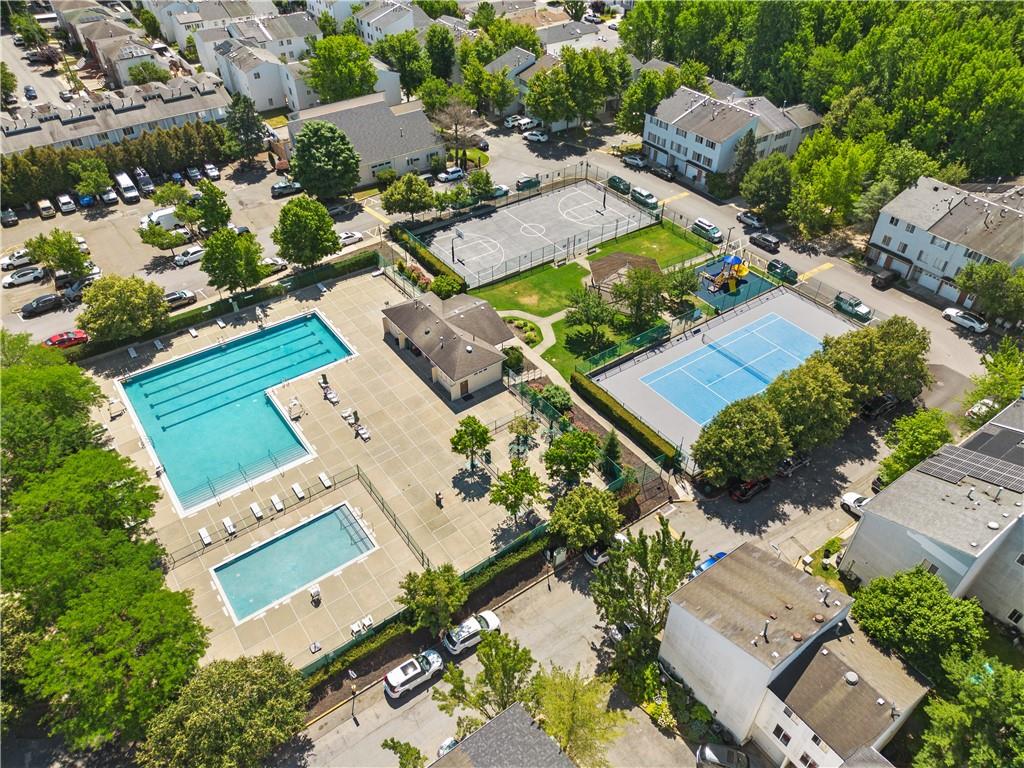 624 Ilyssa Way Arden Heights Staten Island NY 10312