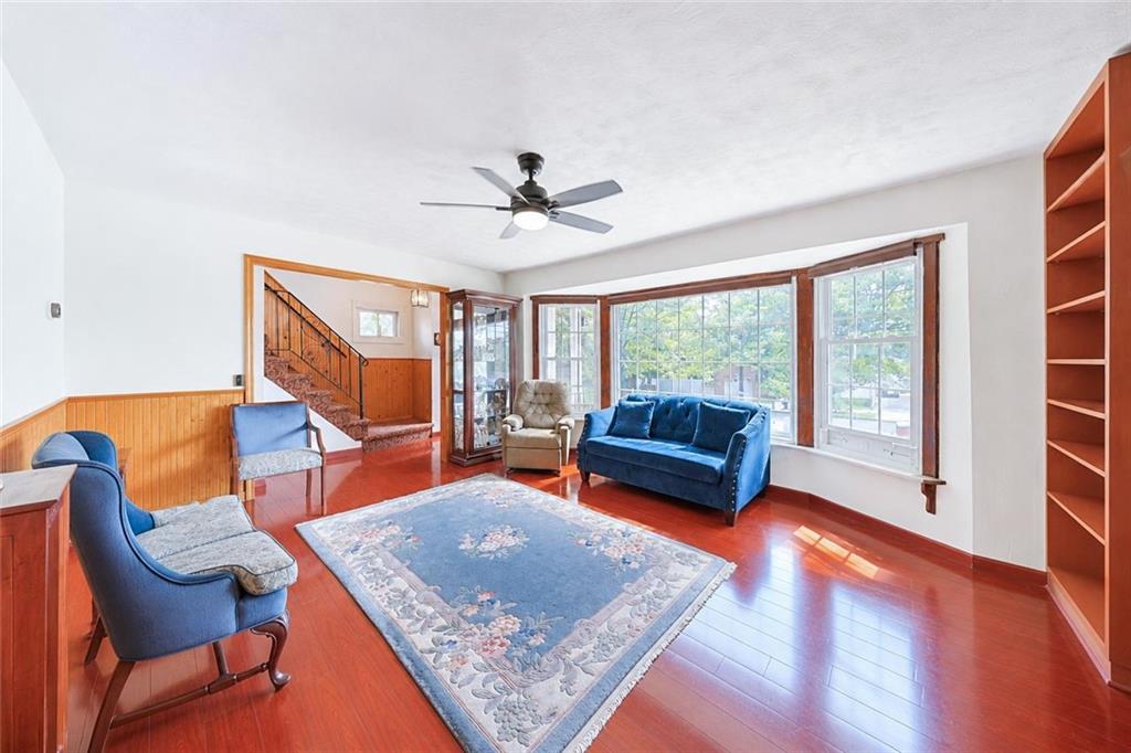 21 Lindenwood Avenue Great Kills Staten Island NY 10305