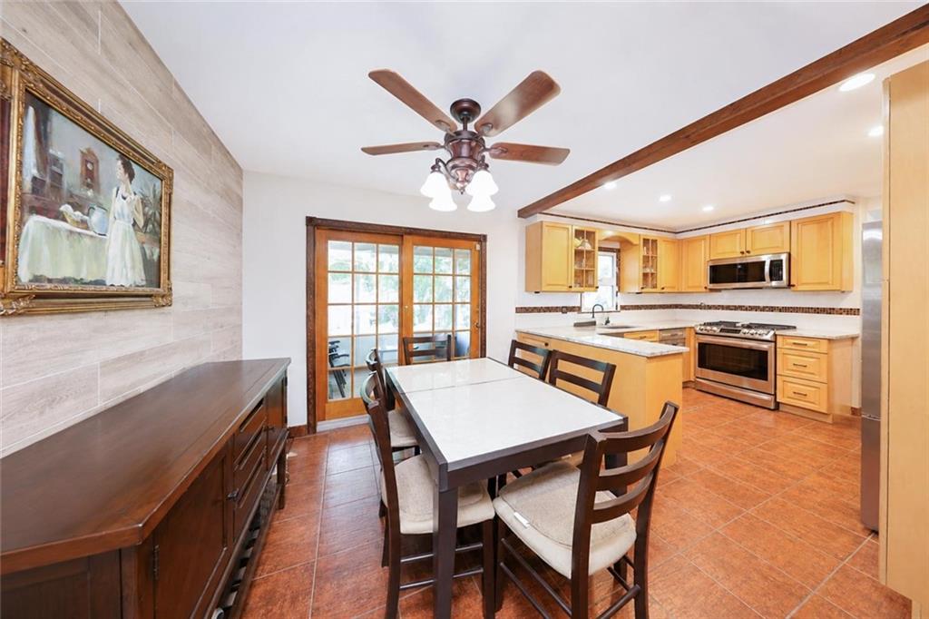 21 Lindenwood Avenue Great Kills Staten Island NY 10305