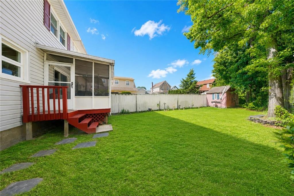 21 Lindenwood Avenue Great Kills Staten Island NY 10305
