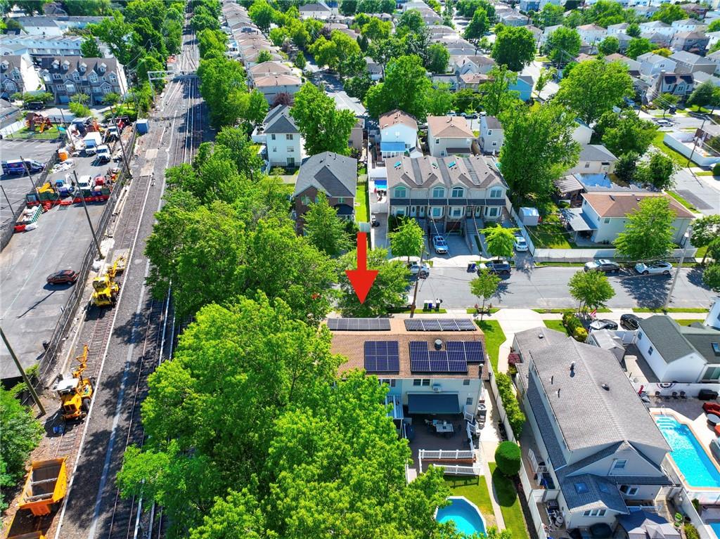 21 Lindenwood Avenue Great Kills Staten Island NY 10305