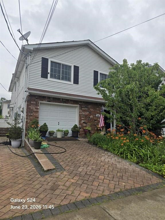 181 Mosely Avenue Annadale Staten Island NY 10312